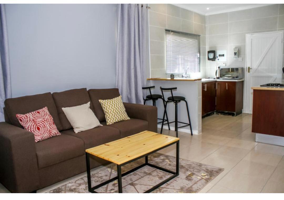 Thito Manor Apartment 마운 외부 사진